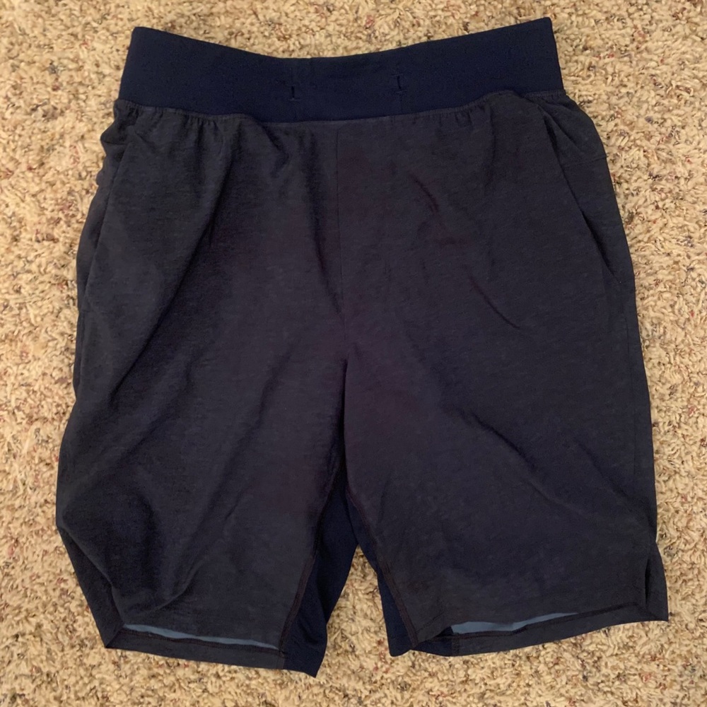 Lulu Lemon Mens Shorts